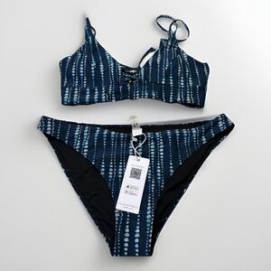 Cupshe Bikini Set L Teal Blue Print 2-Piece Lace Up Back Swimsuit NWT Sporty
